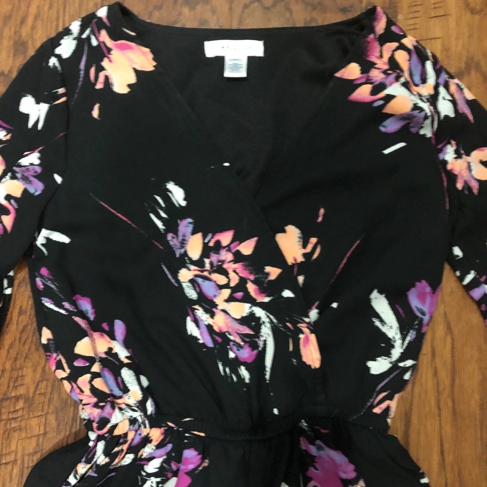 NWOT Short romper - Picture 2 of 4